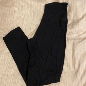 Victoria’s Secret leggings plain black size small